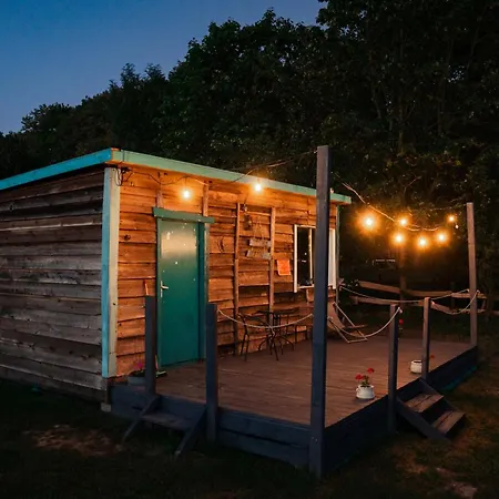 Pilwa 17 - Glamping Na Lace 베고르제포